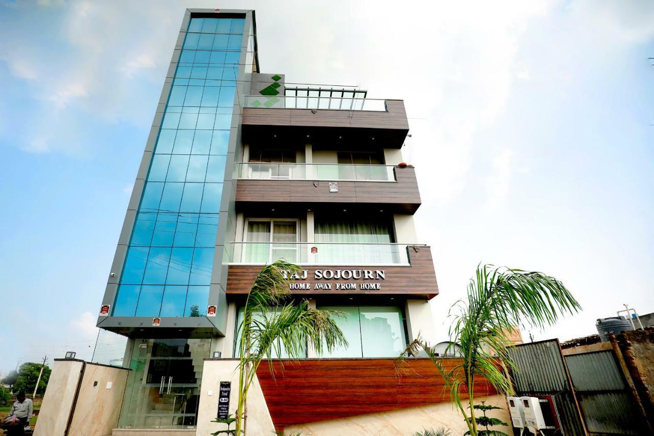 Taj Sojourn Bed & Breakfast Agra  Bagian luar foto